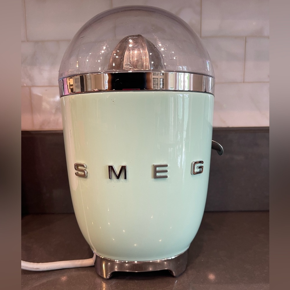 Smeg Citrus Juicer